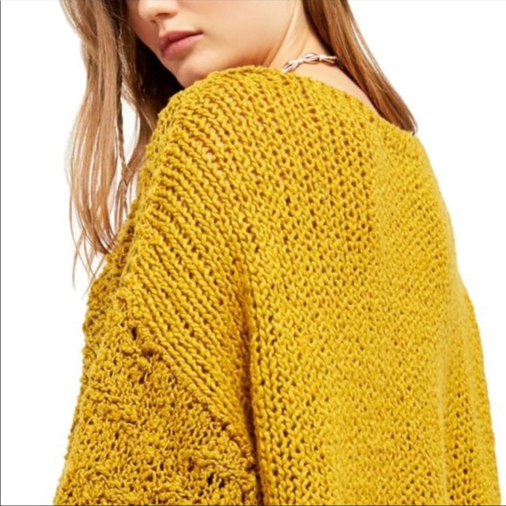 NWT free people Sunday Shore Hold Show Sweater - Picture 1 of 9